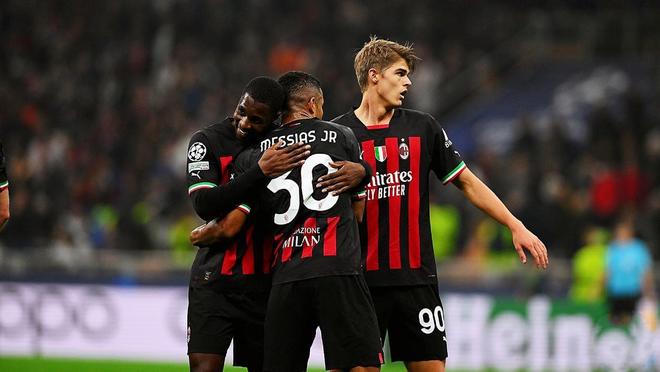 布防在边路 布防在边路